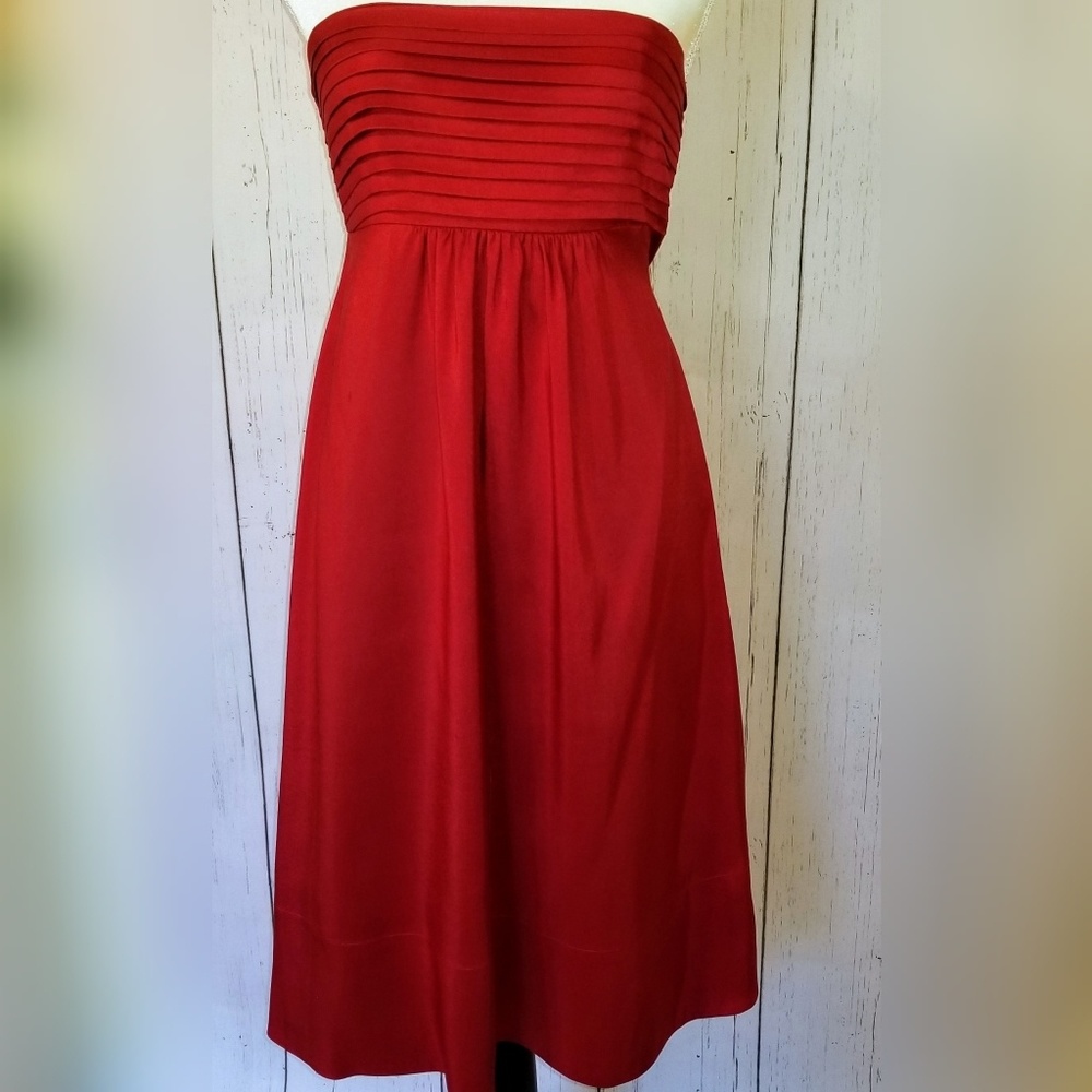Banana Republic Red Strapless Dress